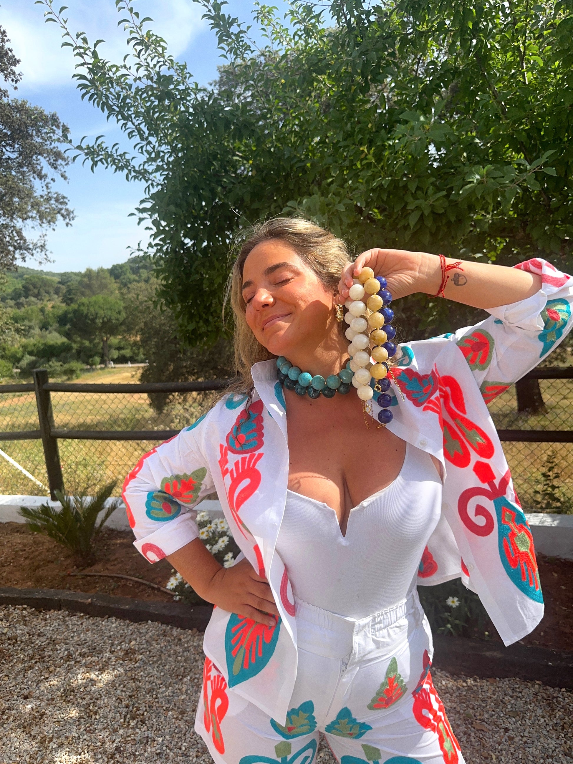 Drop collares resina bolas