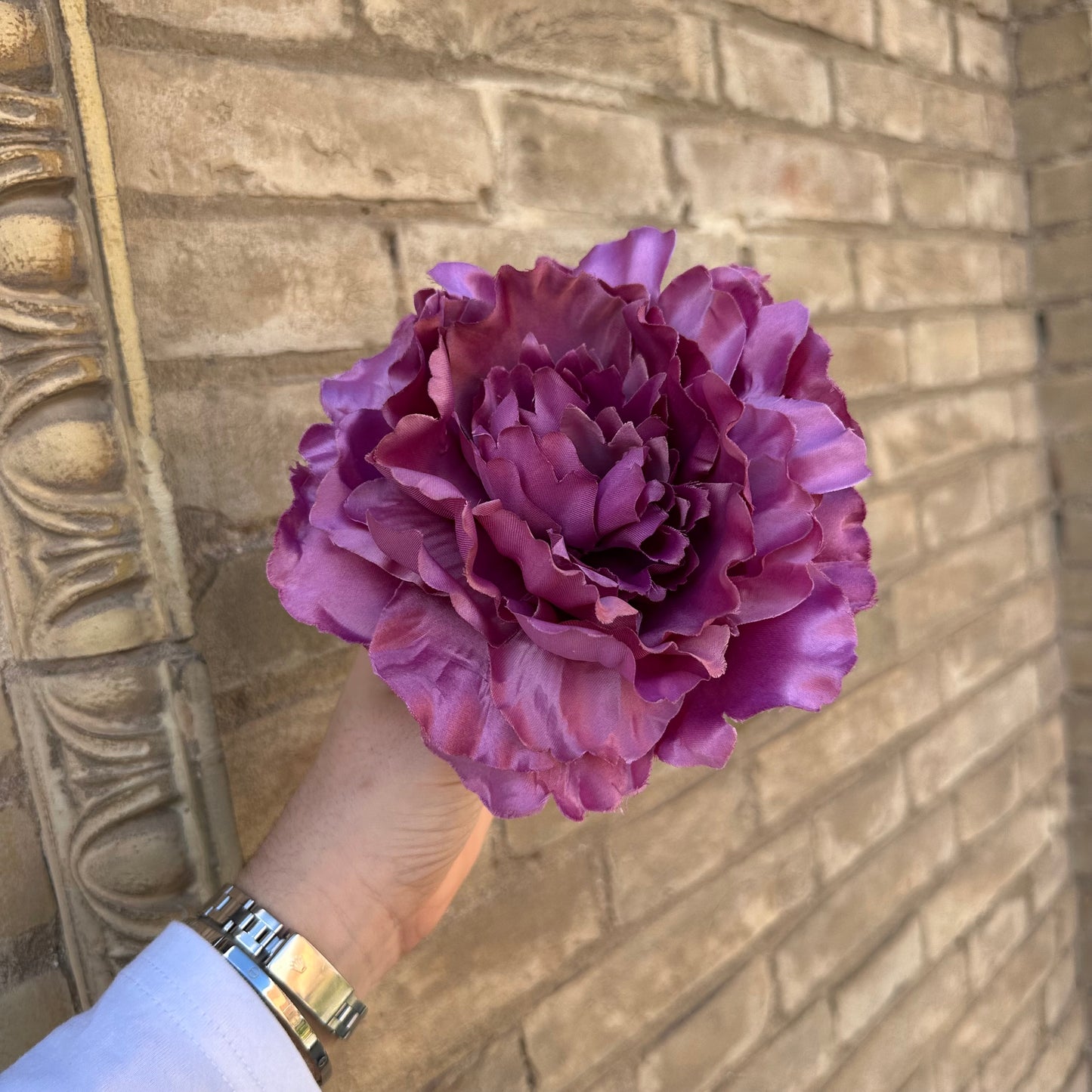Flor peonía morada