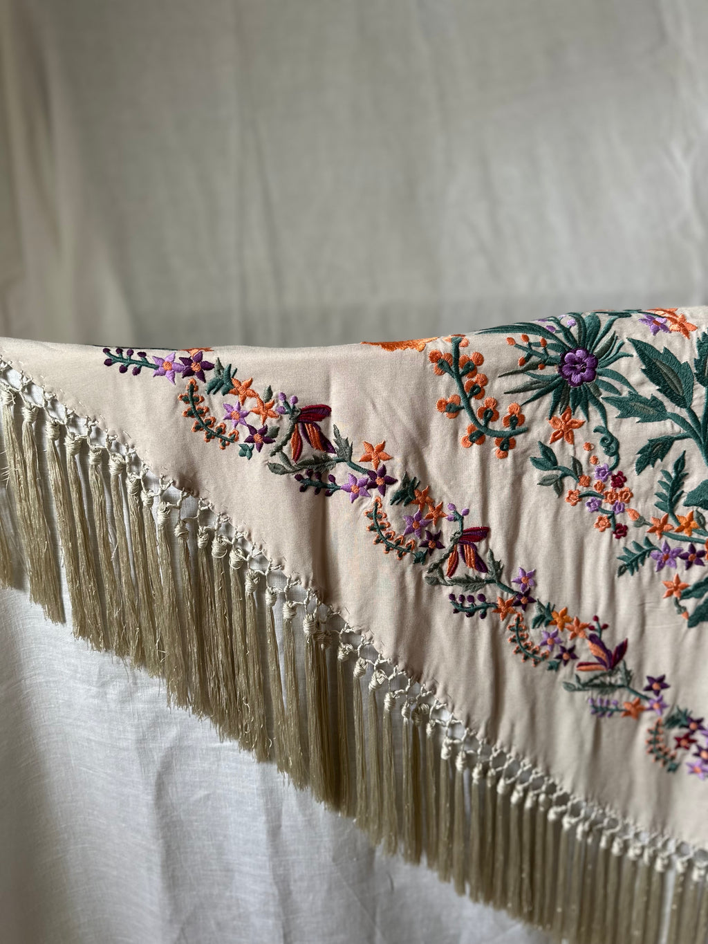 Mantón beige