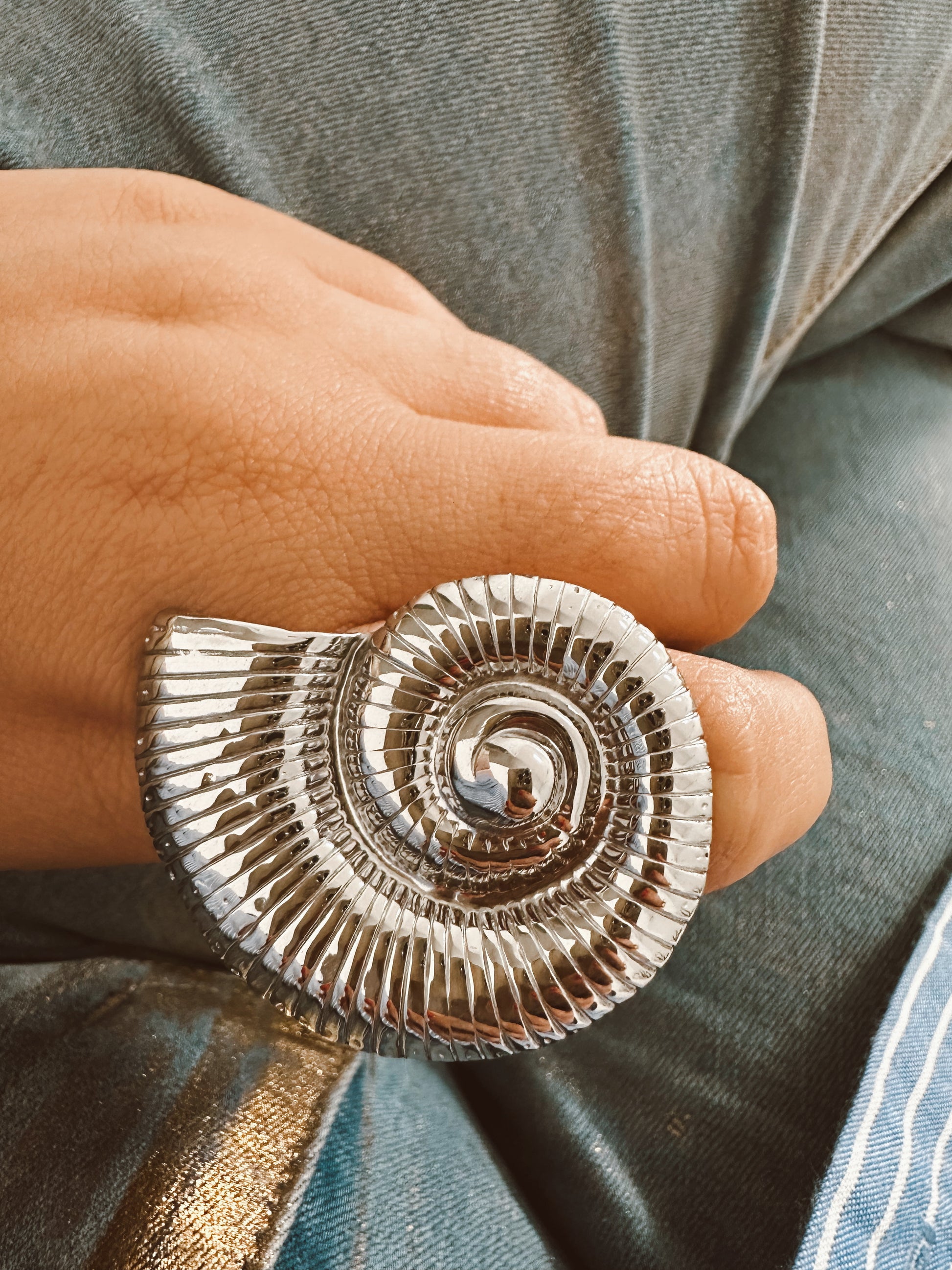 Drop anillo caracola silver