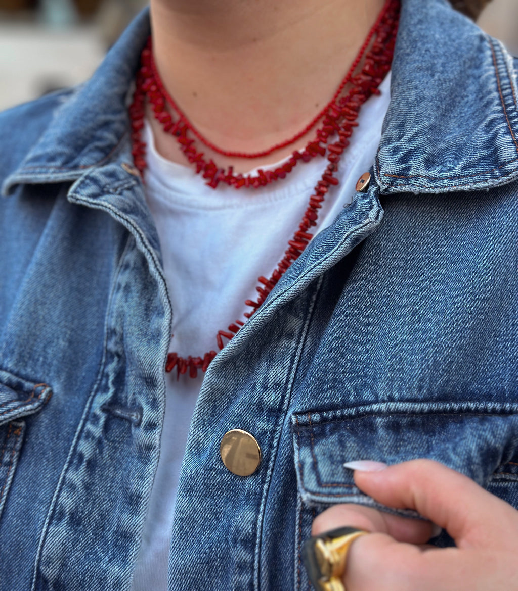 Collar coral bolitas minis