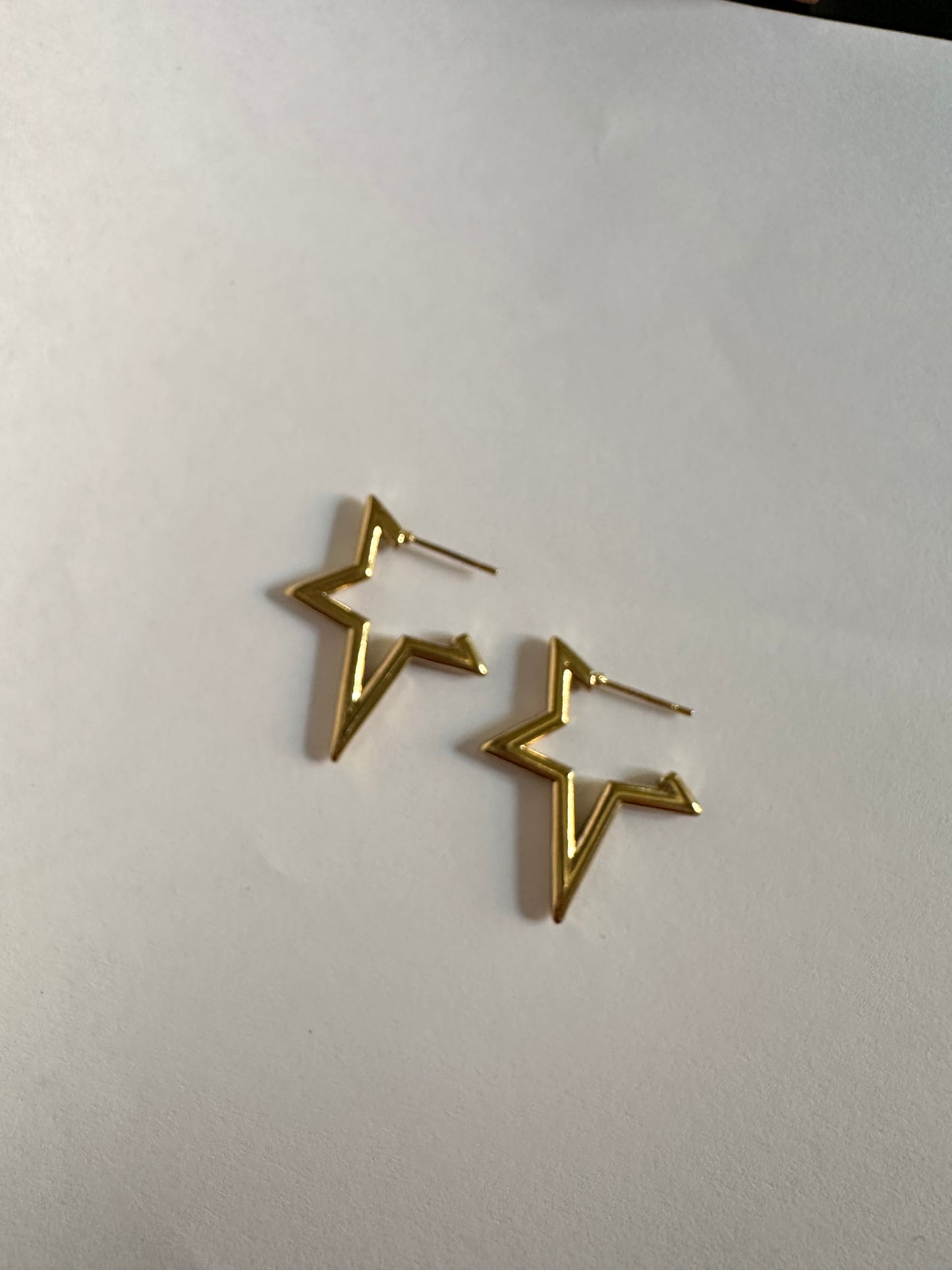 Pendientes estrellas gruesos